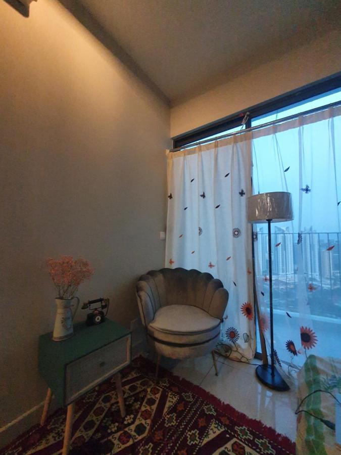 Studio Near Klcc And Lrt With Superb View กัวลาลัมเปอร์ ภายนอก รูปภาพ