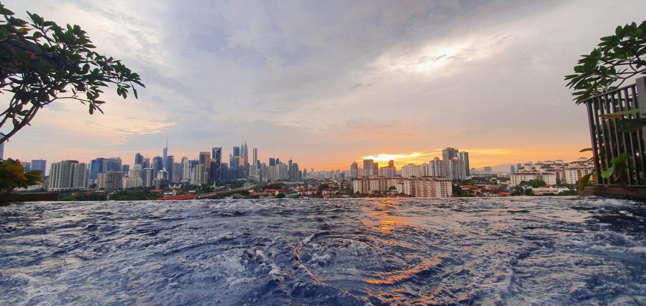Studio Near Klcc And Lrt With Superb View กัวลาลัมเปอร์ ภายนอก รูปภาพ